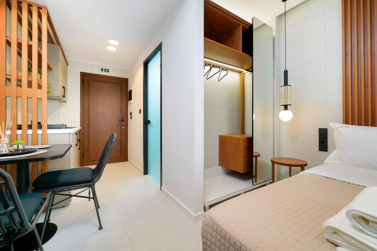 Acantha Suites Скала Потамияс Екстериор снимка