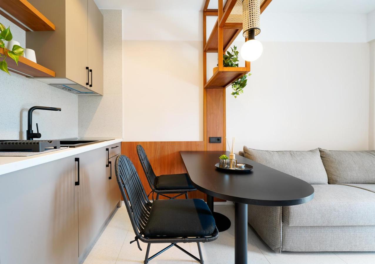 Acantha Suites Скала Потамияс Екстериор снимка